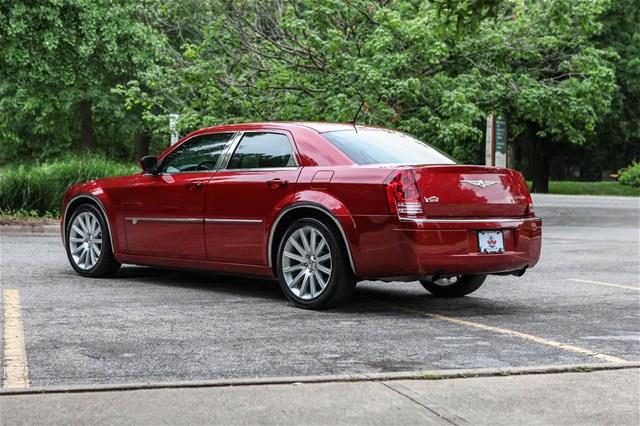 2008 Chrysler 300C 4x4 XLT
