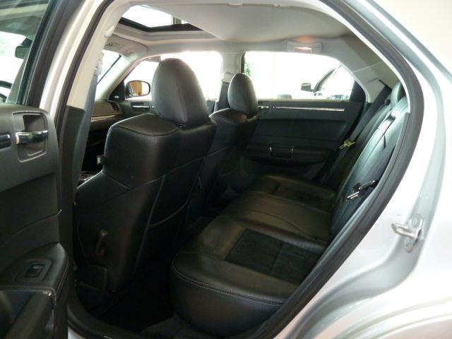 2008 Chrysler 300C C320w