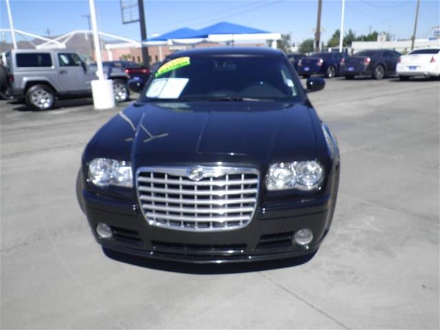 2008 Chrysler 300C XLS 4WD