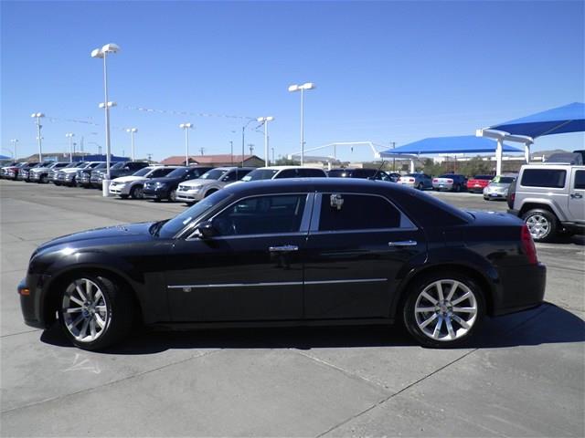 2008 Chrysler 300C XLS 4WD