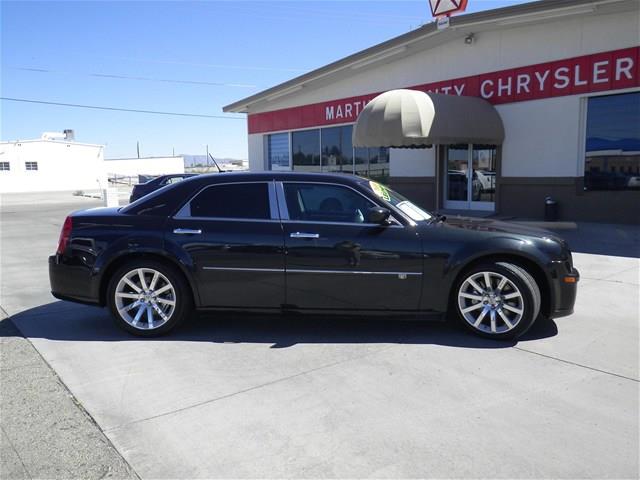 2008 Chrysler 300C XLS 4WD