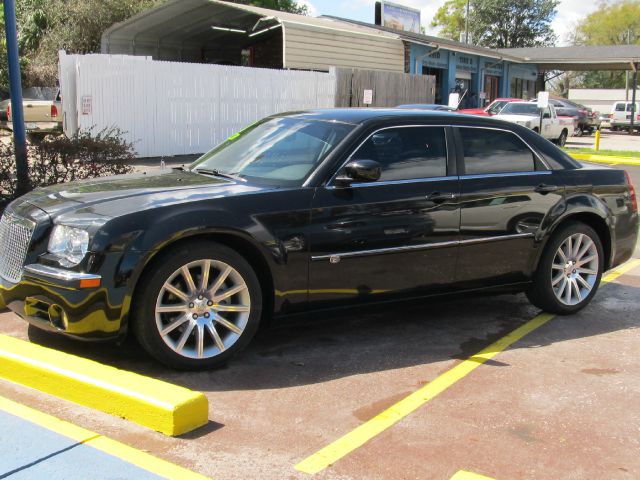 2008 Chrysler 300C Quad Cab Long Bed 2W