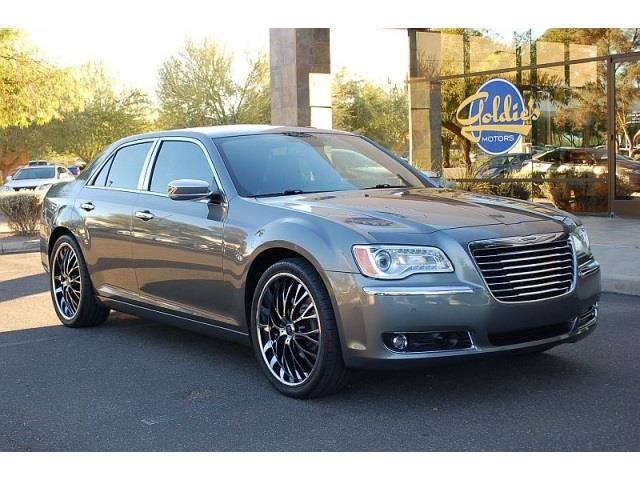 2011 Chrysler 300C Regular Cab