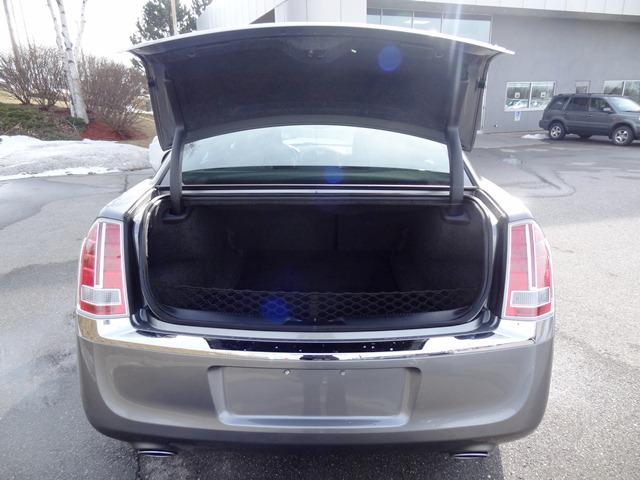 2012 Chrysler 300C Unknown