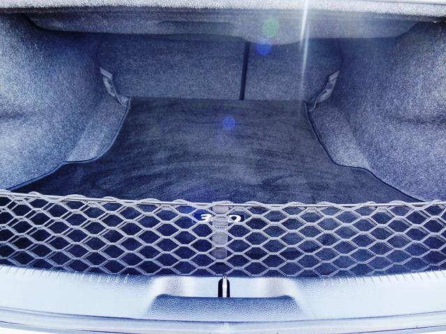 2012 Chrysler 300C Unknown