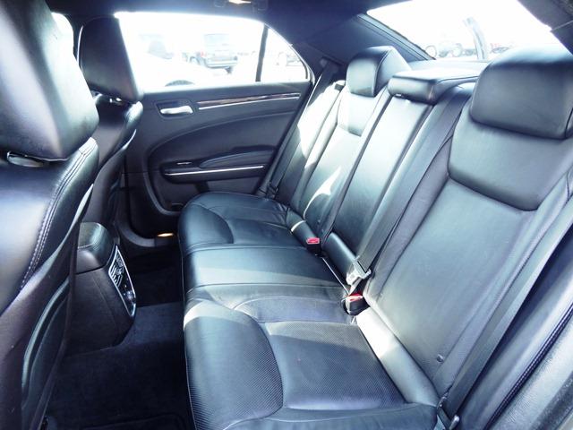 2012 Chrysler 300C Unknown