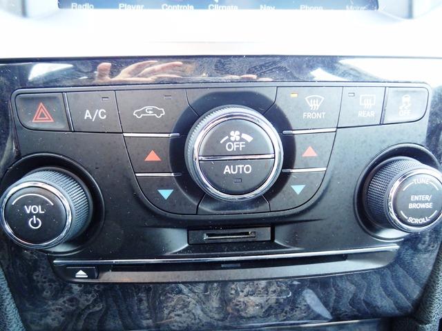 2012 Chrysler 300C Unknown