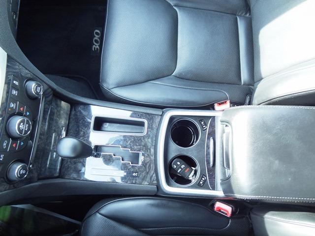 2012 Chrysler 300C Unknown