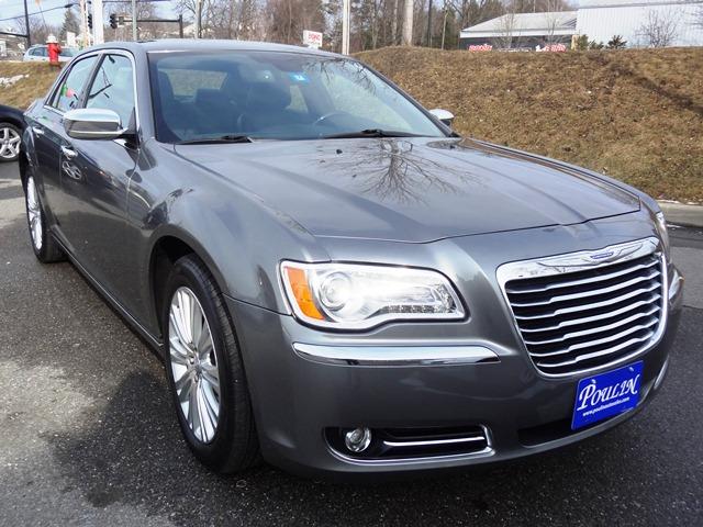 2012 Chrysler 300C Unknown