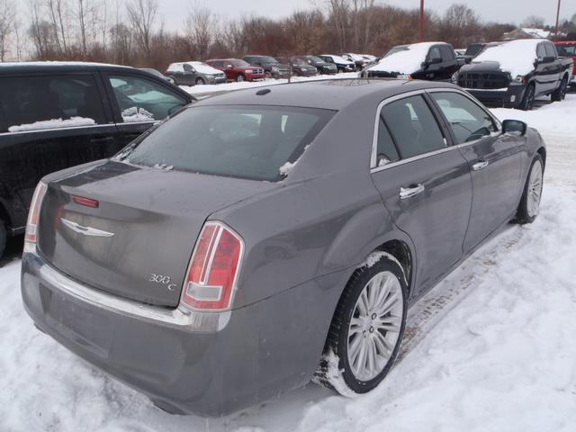 2012 Chrysler 300C Sle/4wd