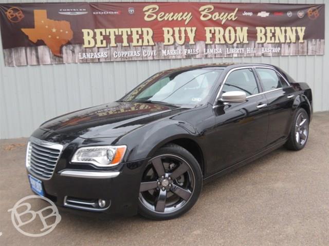2012 Chrysler 300C Unknown