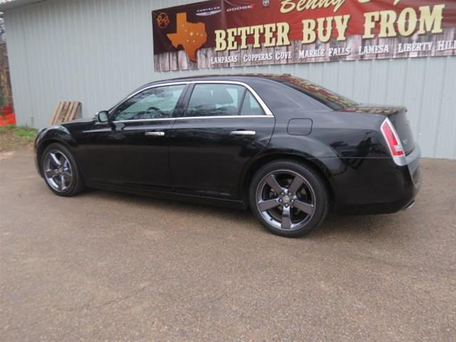 2012 Chrysler 300C Unknown