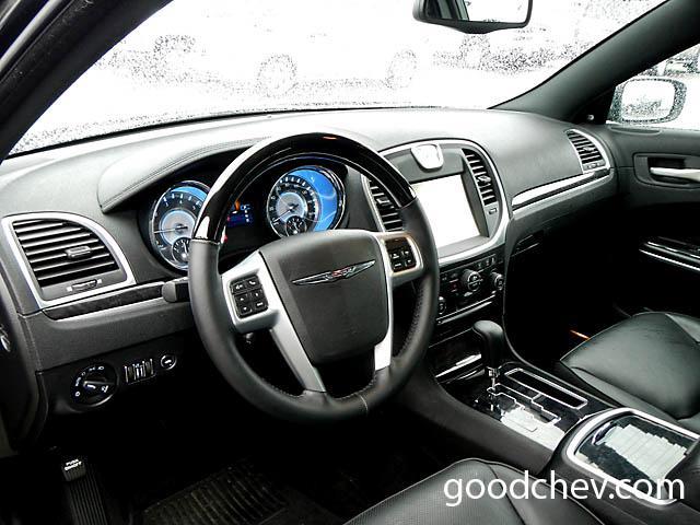 2013 Chrysler 300C 4x4 XLT