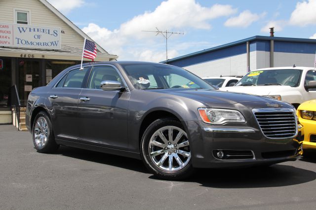 2013 Chrysler 300C 2dr I4 Auto EX-L PZEV