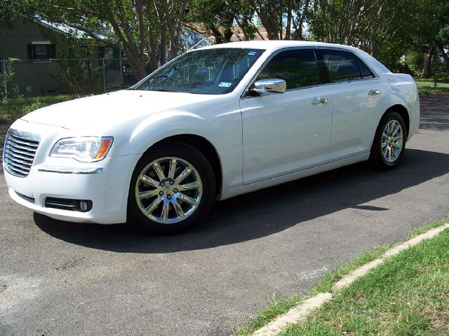 2013 Chrysler 300C 2dr I4 Auto EX-L PZEV