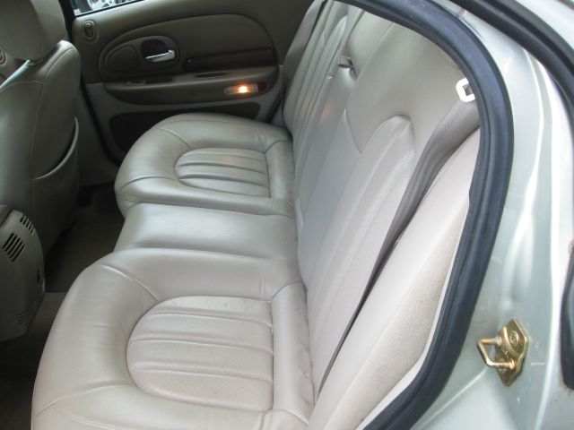 1999 Chrysler 300M Base