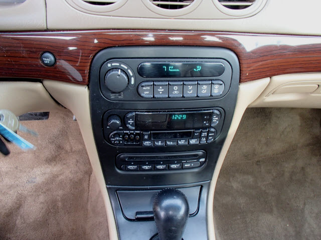 2000 Chrysler 300M Base