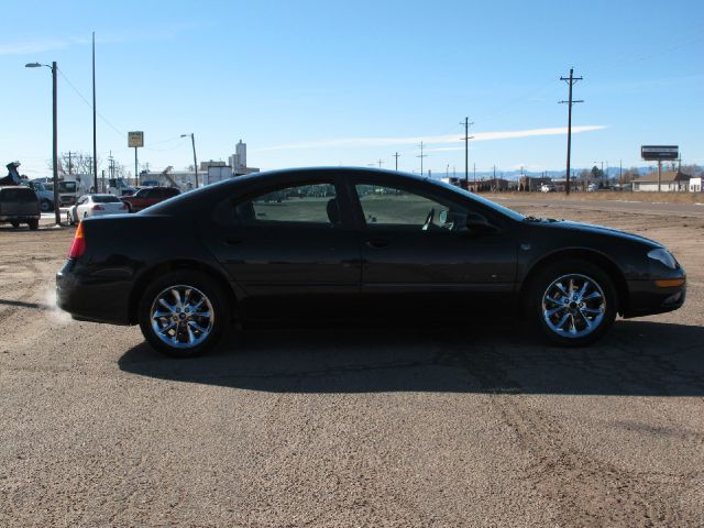 2000 Chrysler 300M Base