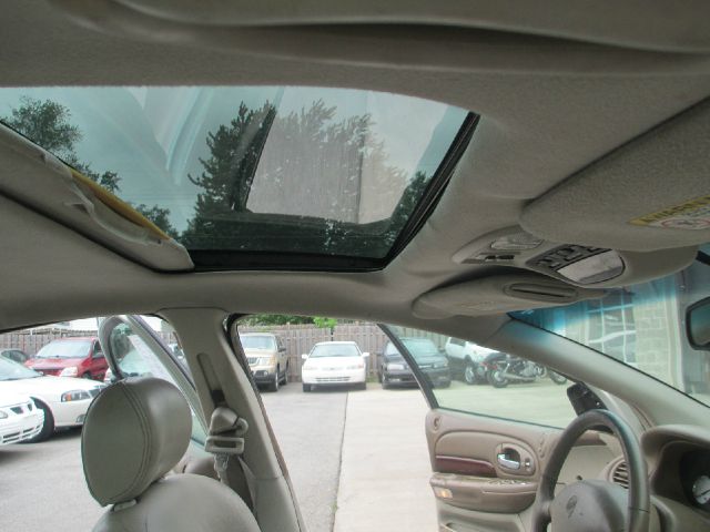 2000 Chrysler 300M Base