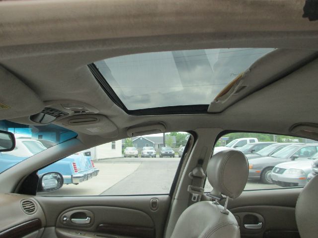 2000 Chrysler 300M Base