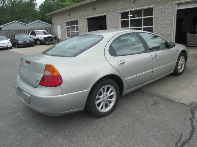 2000 Chrysler 300M Base