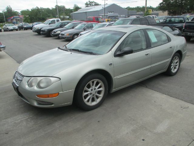 2000 Chrysler 300M Base