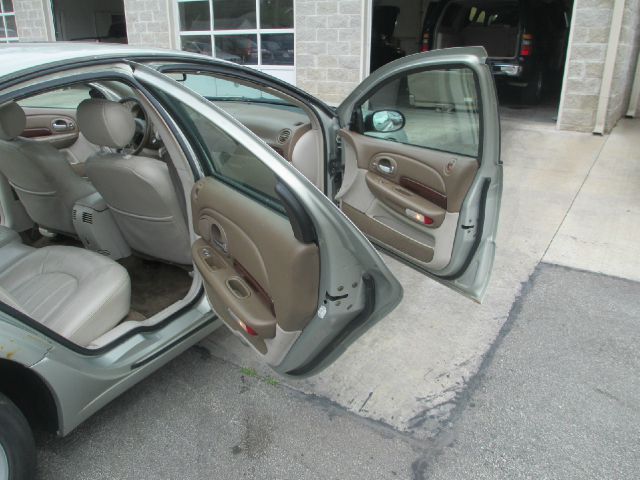 2000 Chrysler 300M Base