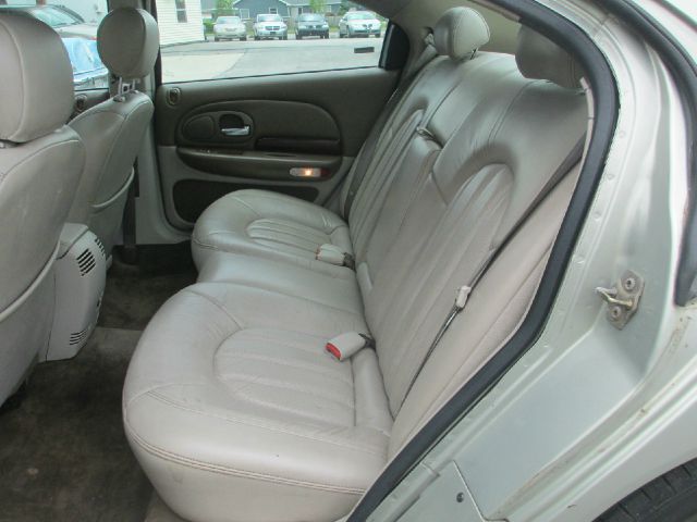 2000 Chrysler 300M Base