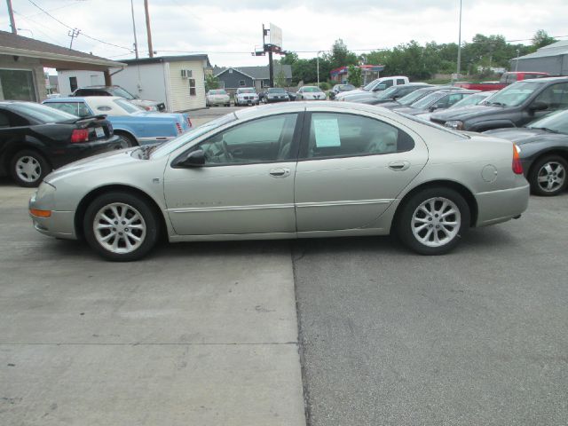 2000 Chrysler 300M Base