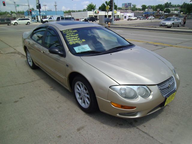 2000 Chrysler 300M Base