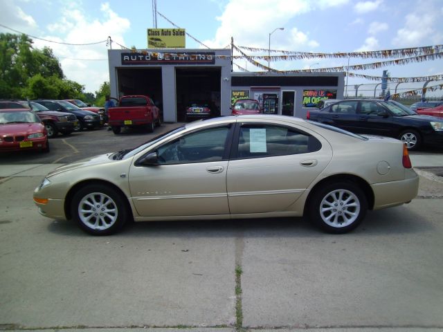 2000 Chrysler 300M Base