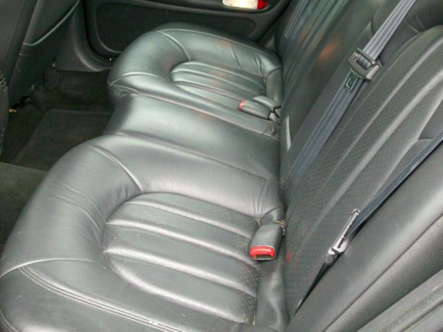 2001 Chrysler 300M Base