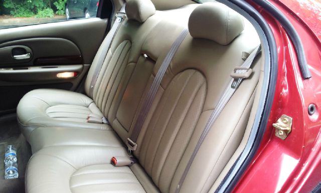 2001 Chrysler 300M Base