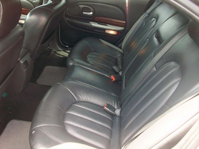 2001 Chrysler 300M Base