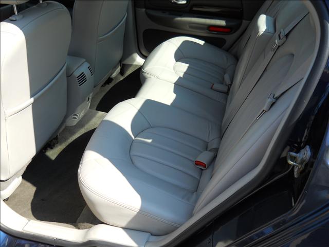 2002 Chrysler 300M Base