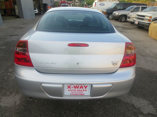 2002 Chrysler 300M Base