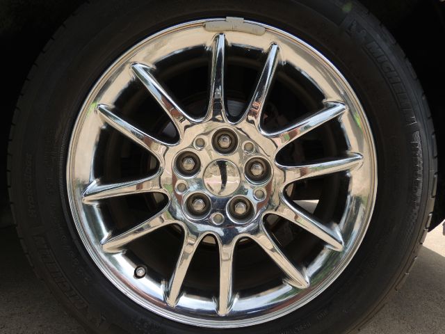 2002 Chrysler 300M Base