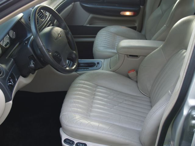 2002 Chrysler 300M Sport SUV