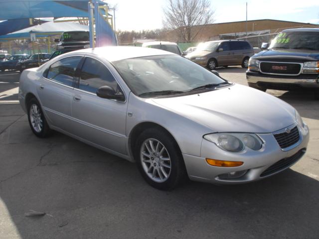 2002 Chrysler 300M Base