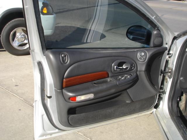 2002 Chrysler 300M Base