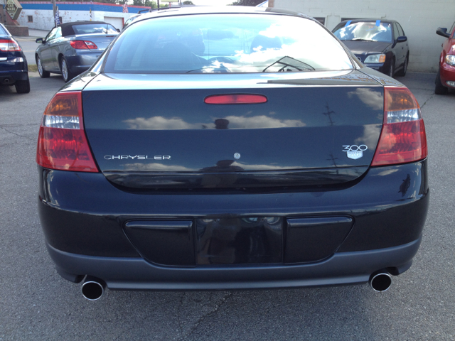 2003 Chrysler 300M Sport SUV