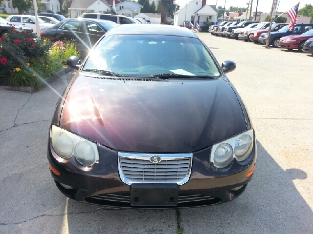 2003 Chrysler 300M Base