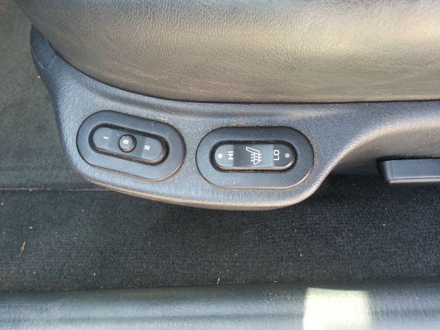 2004 Chrysler 300M Sport SUV