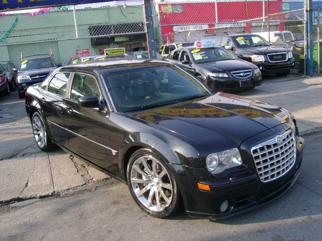 2006 Chrysler 300S Scrambler