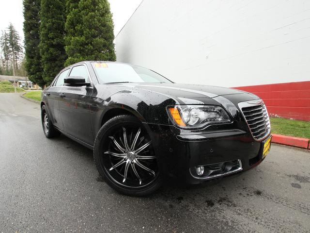 2013 Chrysler 300S Red Line
