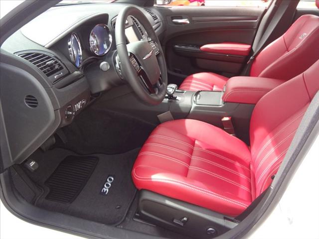 2013 Chrysler 300S XR