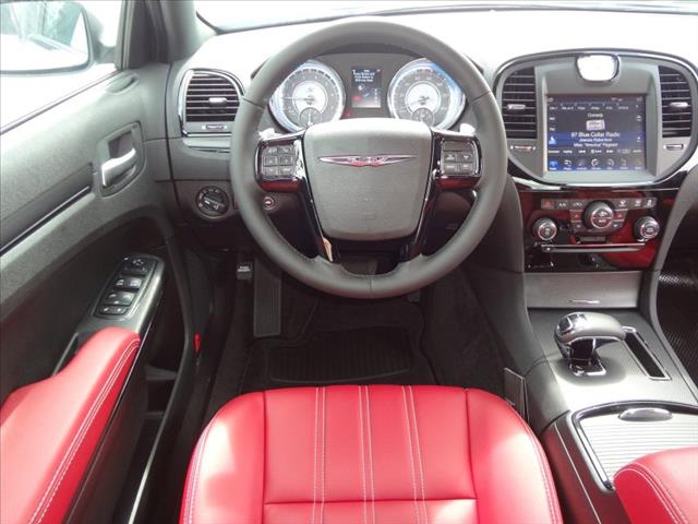 2013 Chrysler 300S XR