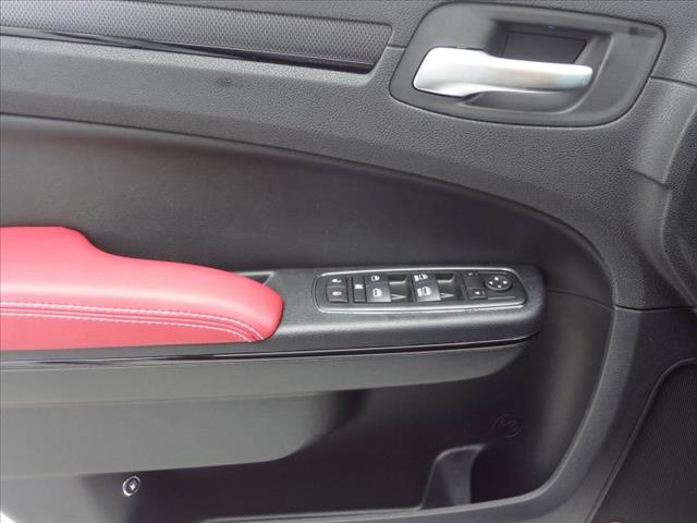 2013 Chrysler 300S XR