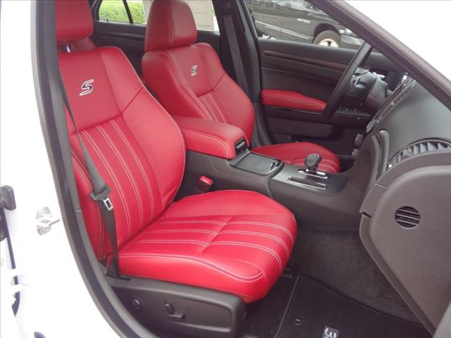 2013 Chrysler 300S XR