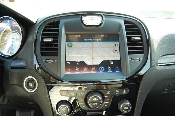 2013 Chrysler 300S LT 4X4 Extra NICE MUST SEE